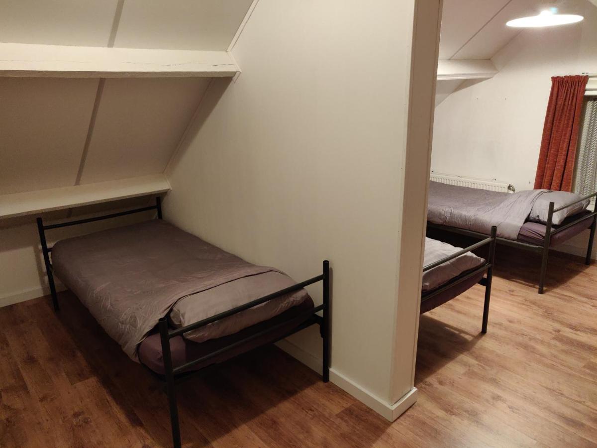 Vakantiehuis Achterhuis Ons Hoekje Houten Exteriör bild